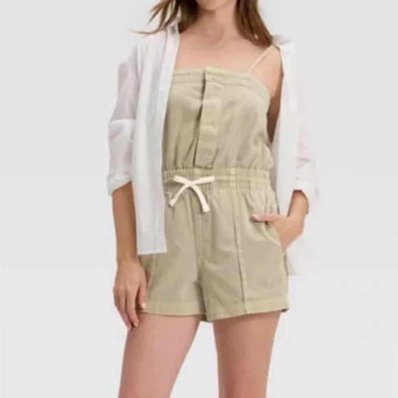 NWT Women’s Universal Thread khaki green denim romper Jumpsuit Drawstring Waist - Picture 3 of 6